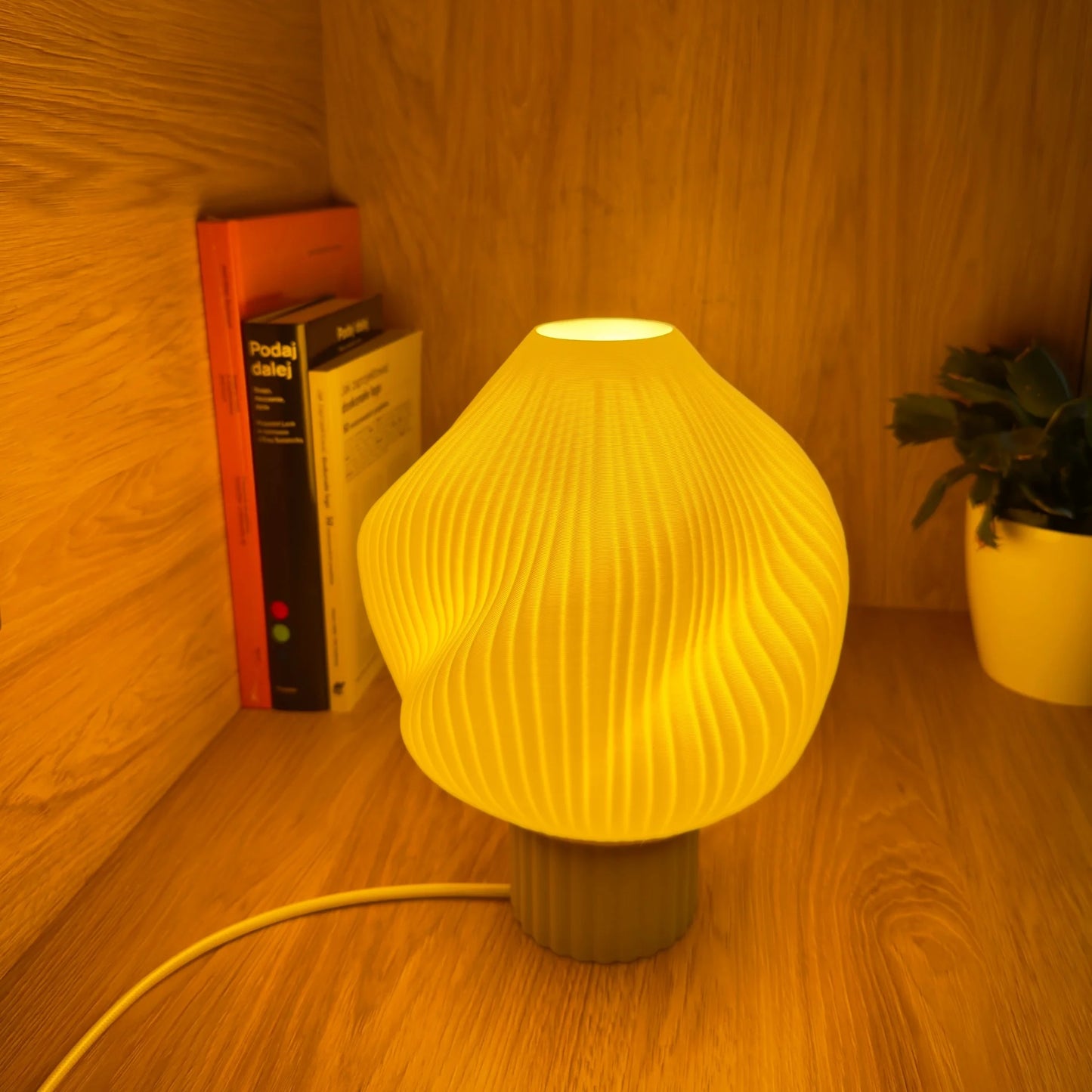 Lampa Twist Creme Beige