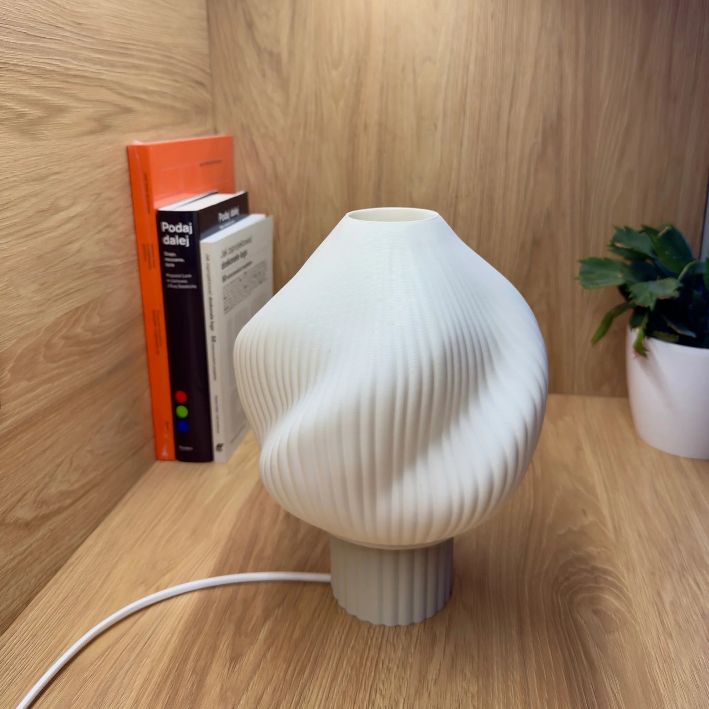 Lampa Twist Creme Beige